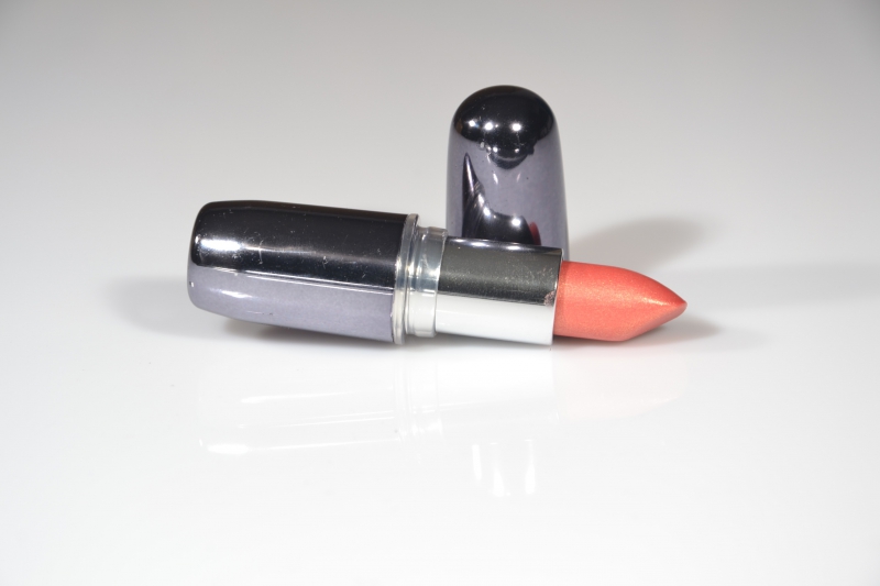 esthetique-ROQUEBRUNE CAP MARTIN-min_lipstick-273109